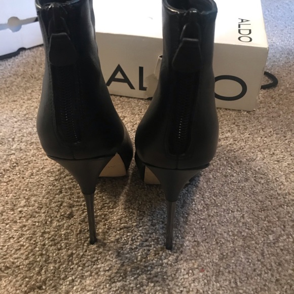 Aldo Black Leather Booties - Picture 4 of 7